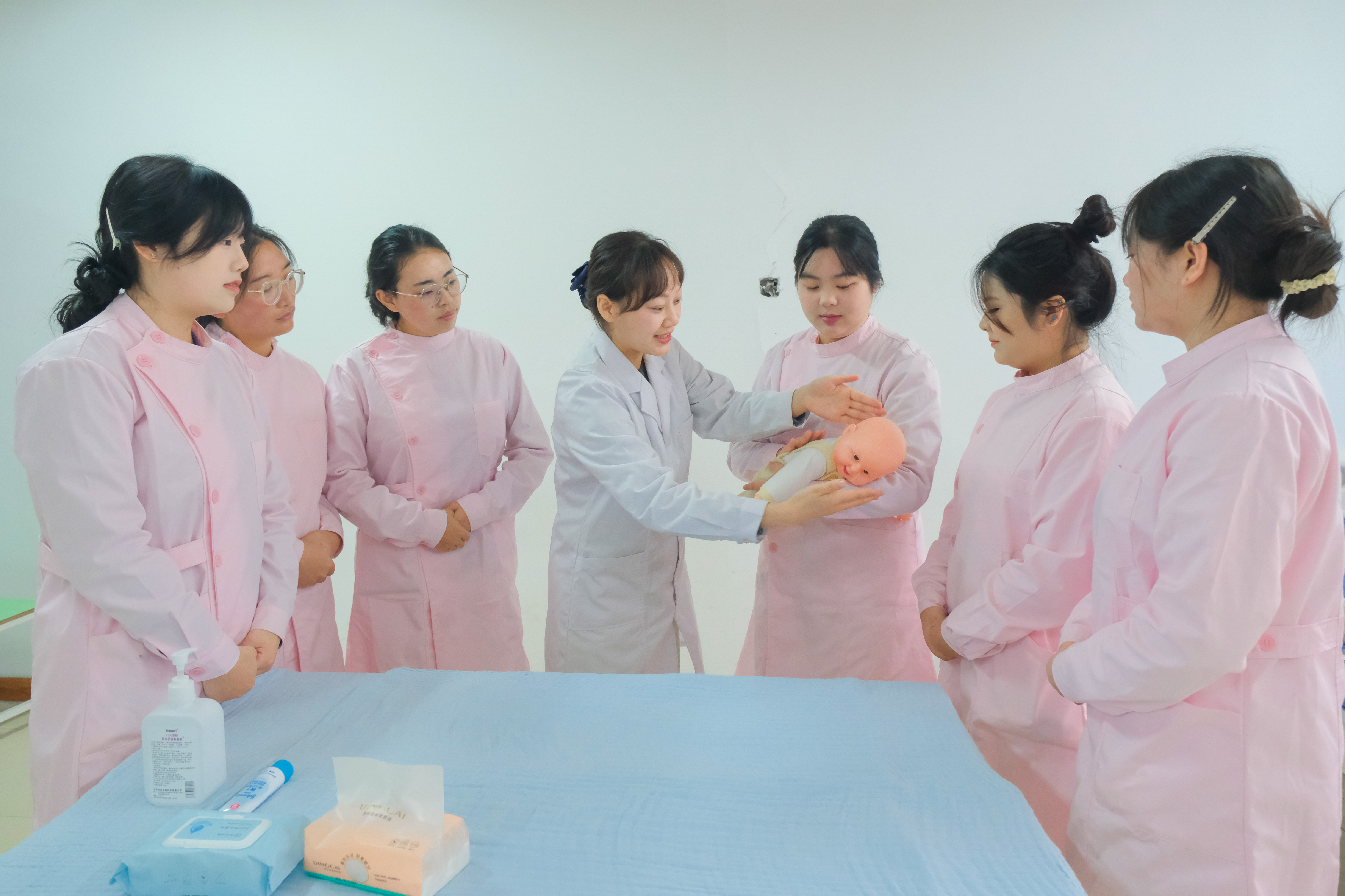 护理专业学生实操训练